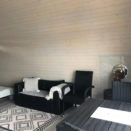 بيت للعطل Virsi Majiga Maja *